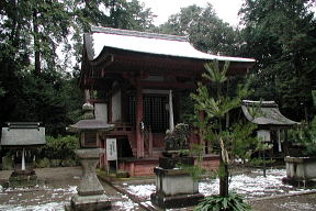 苗村神社東本殿